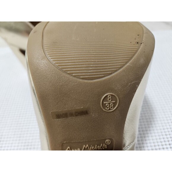 Anne Michelle Women's Heels Size 8 Gold Pointed Toe Chunky Block High Heel - Picture 11 of 11